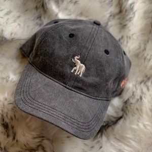 Meet your Posher, Gino